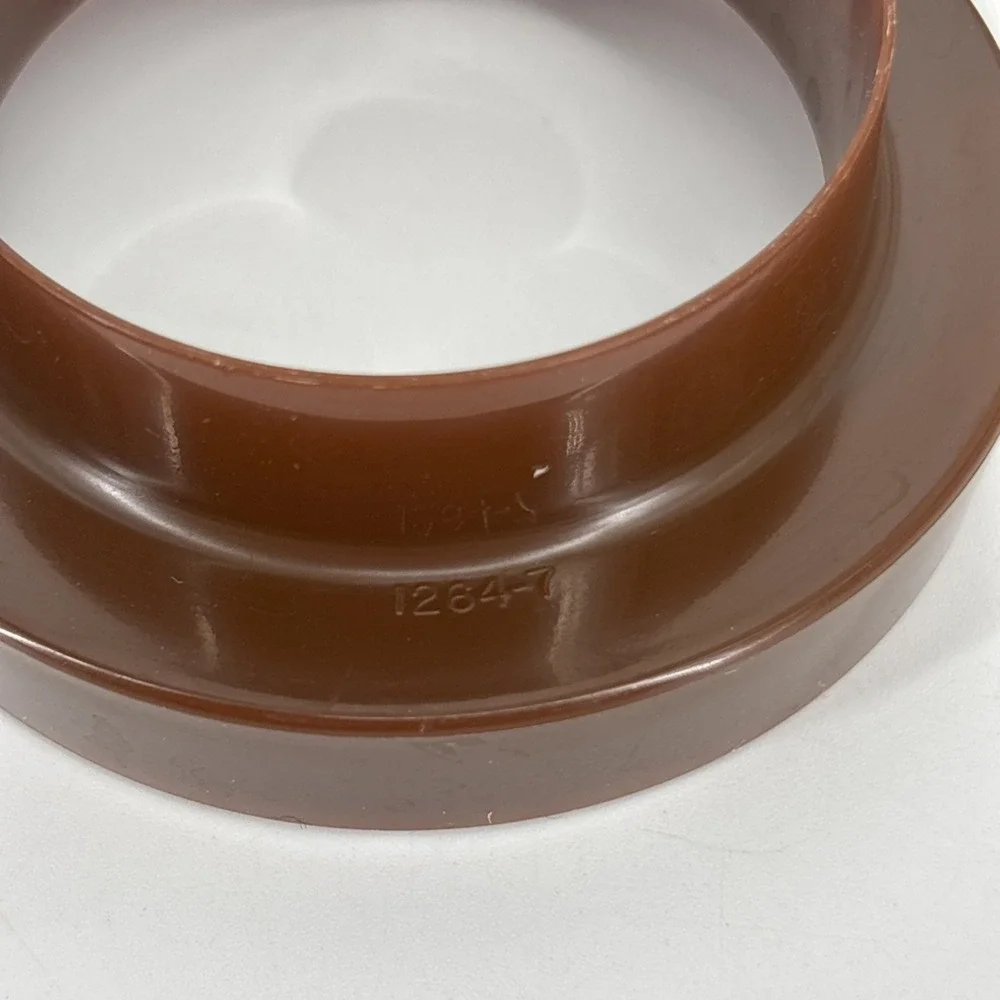 Tupperware Reversible Biscuit Maker Cookie Cutter Mold Round 1264 Brown